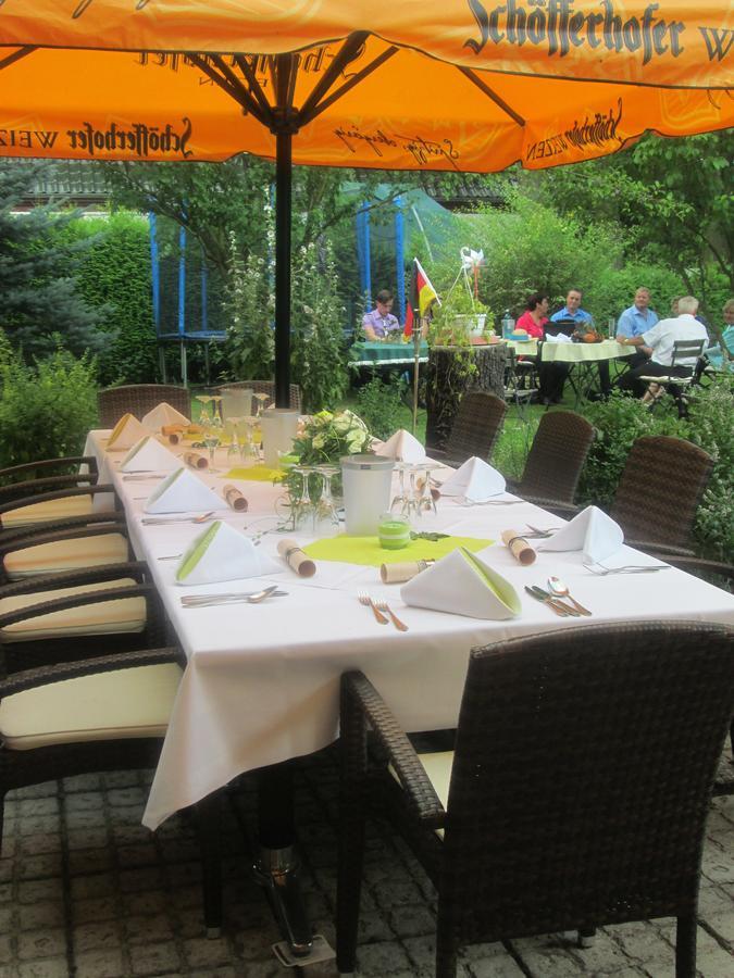 Schlossparkhotel Sallgast Buitenkant foto